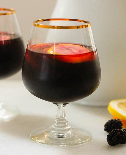 Copycat Carrabba's Blackberry Sangria Recipe