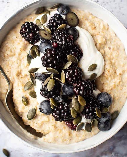 Fresh Berry Oatmeal