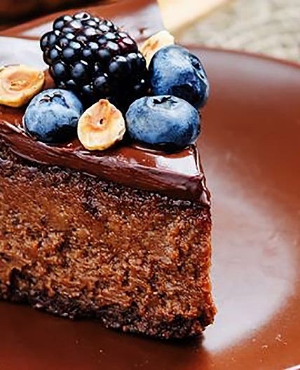 Praline chocolate cake.