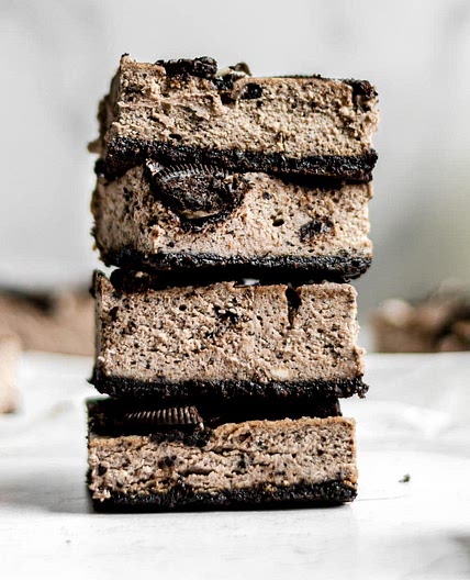 Oreo Cheesecake Bars