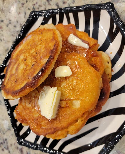Rhode Island "Style" Johnny Cakes