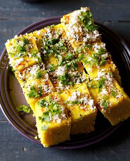 Chana Dal Dhokla (Vati Dal Dhokla)