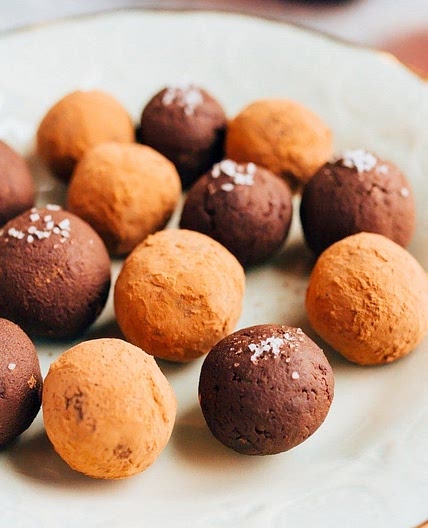 4-Ingredient Chocolate Avocado Truffles