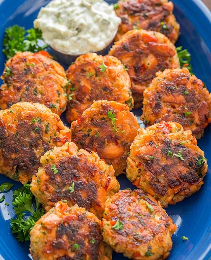 Salmon Patties Recipe (VIDEO)