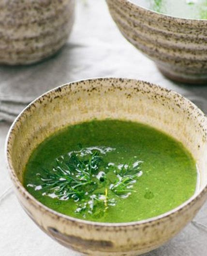 Reset Your Digestive System With This 6-Ingredient Soup