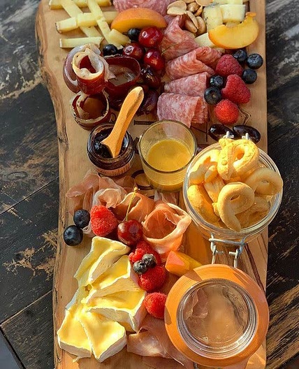 Cheese & Charcuterie