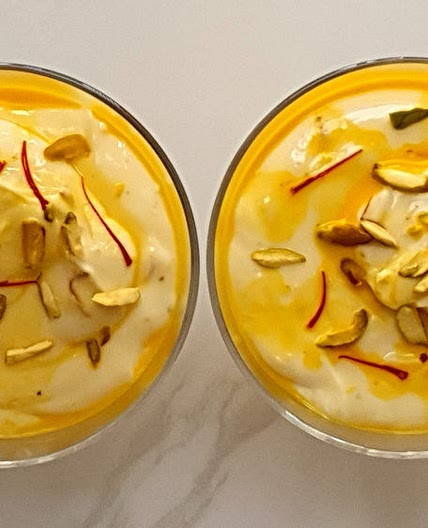 Kesar Pista Shrikhand | Kesar Elaichi Shrikhand | Yogurt Dessert