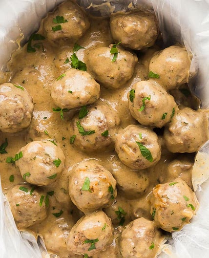 Slow Cooker Swedish Meatballs