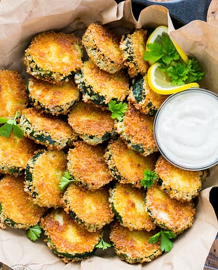 Crisp Zucchini Bites with Garlic Aioli Dip