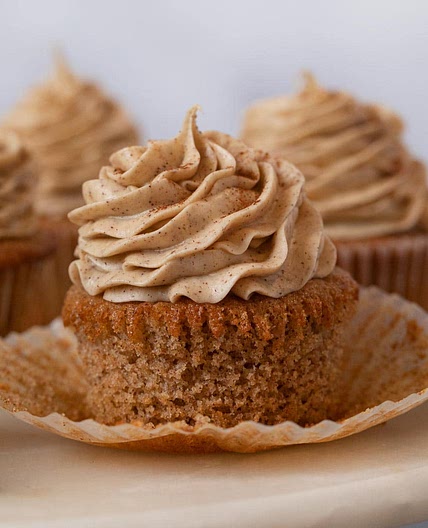 Snickerdoodle Cupcakes
