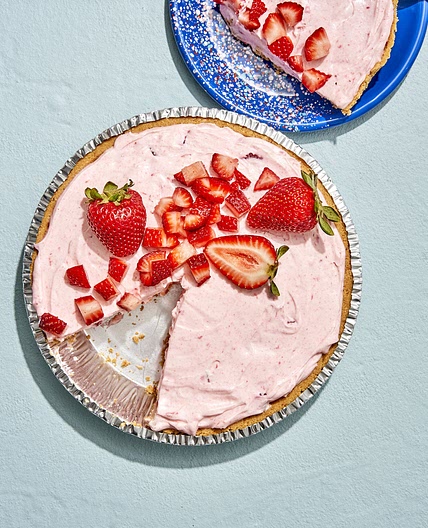 Strawberry Cheesecake Pie