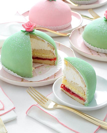 Swedish Princess Cake (Prinsesstårta)