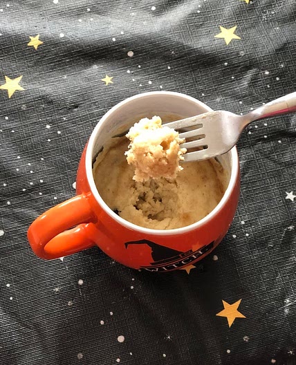 Chocolate Chip Pancakes in a Mug