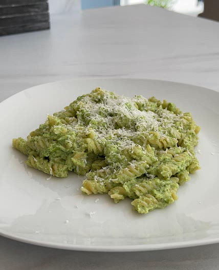 Broccoli pasta