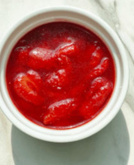 Easy Strawberry Sauce