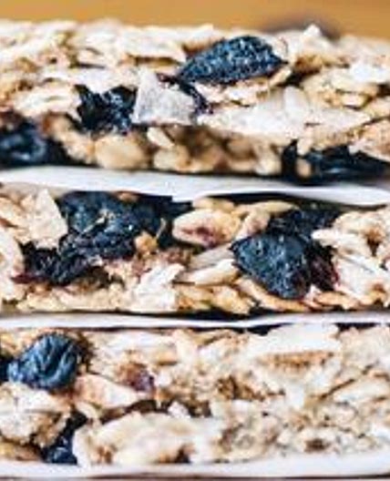 Blueberry Coconut Chewy Oat Bars (Gluten-Free, Vegan)