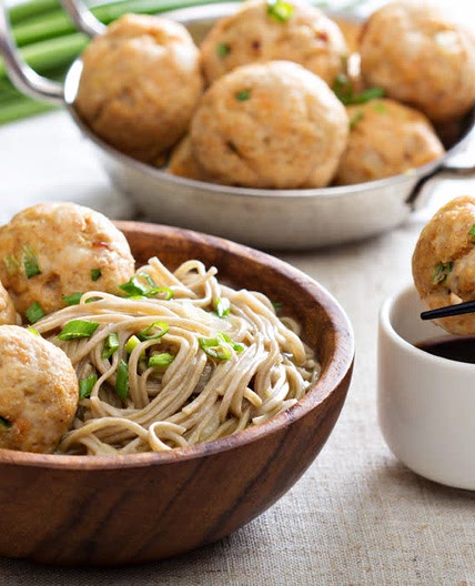 Easy Thai Curry Chicken Meatballs