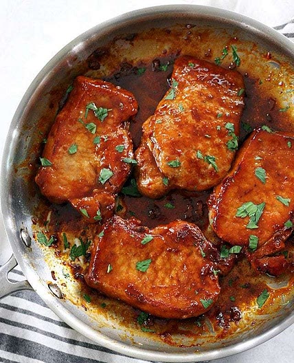 Caramelized pork chops