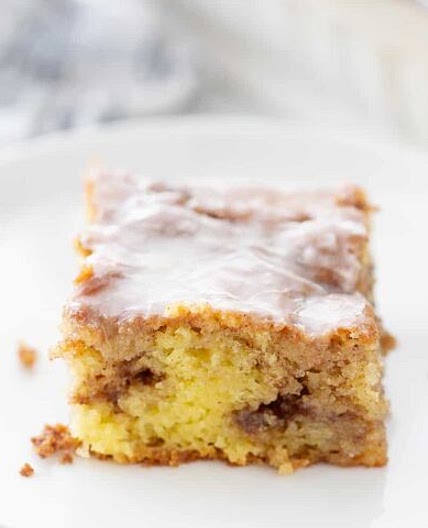 Honey Bun Cake