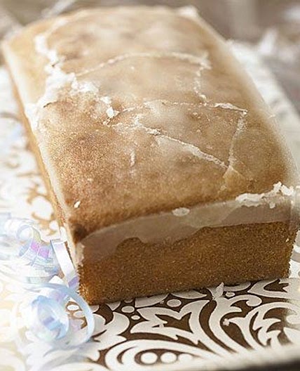 Lemon drizzle cake