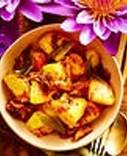 Devilled potatoes (ala thel dala)