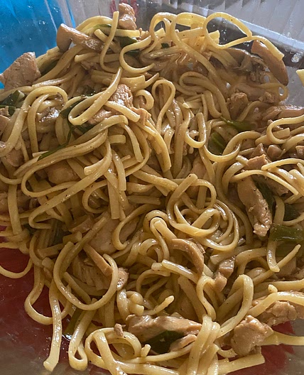 Chicken Lo Mein