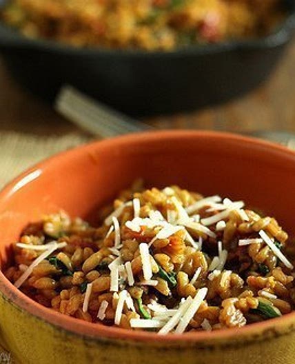 One Pan Farro With Sundried Tomatoes and Arugula