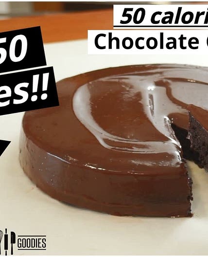 50 Calories-Per-Serving Chocolate Cake