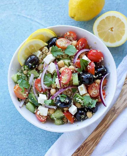 Mediterranean Chickpea Quinoa Bowls