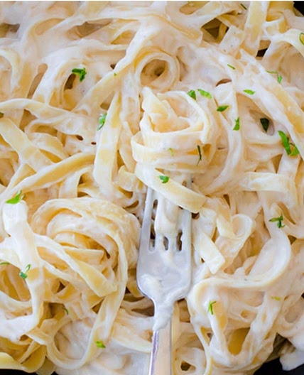 Cauliflower Alfredo Sauce - 1 pt (blue)