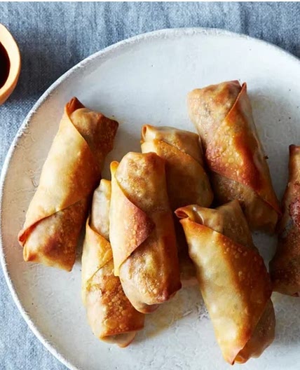 Baked tofu and vegetable egg roles