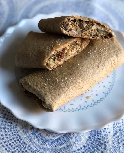Chicken Bacon Ranch Tortilla Pockets