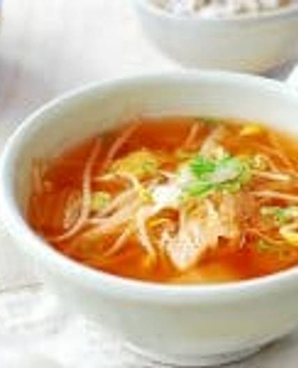 Kimchi Kongnamul Guk (Soybean Sprout Soup with Kimchi)