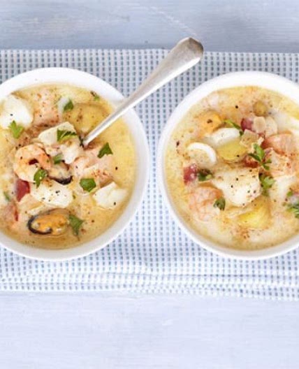 Simple seafood chowder
