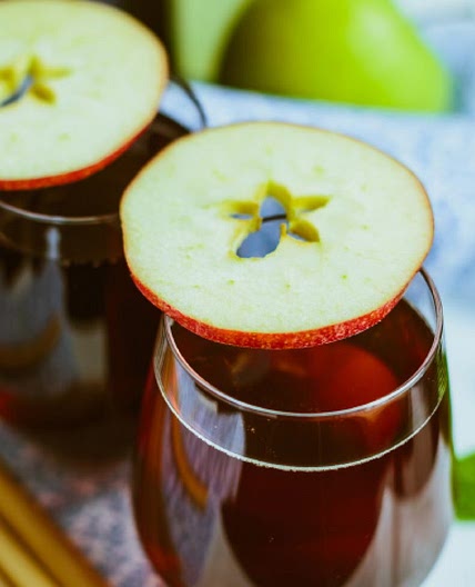 Apple-Cinnamon Kombucha