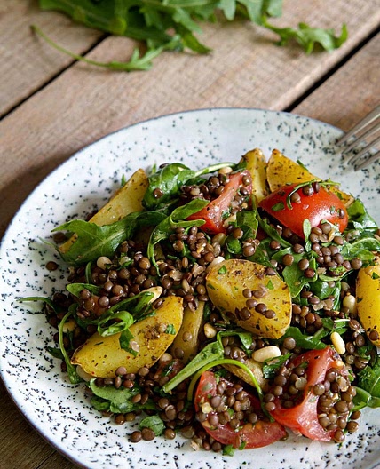 Baked Potato Salad with Lentils, Tomatoes and Arugula