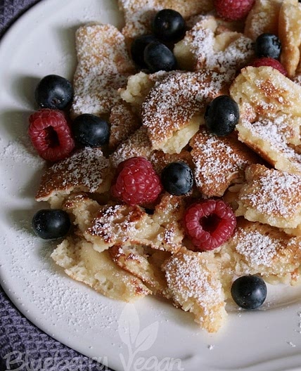 Spelt Buttermilk Kaiserschmarrn with fresh Berries