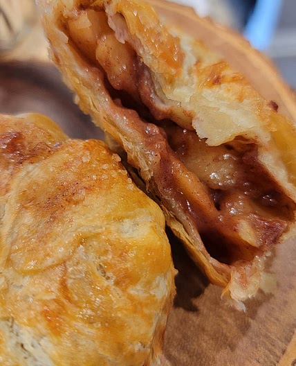 Air Fryer Puff Pastry Apple Pie Purses