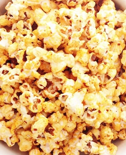 vegan ‘cheese’ popcorn