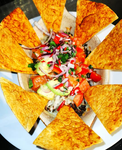 NACHOS CON CARNE