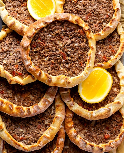 Lahim Bi'ajeen