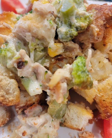 ROTISSERIE CHICKEN AND BROCCOLI COBBLER