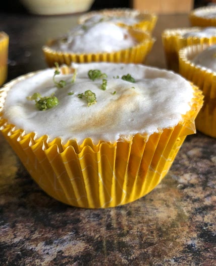 vegan lemon/lime cupcakes with meringue topping