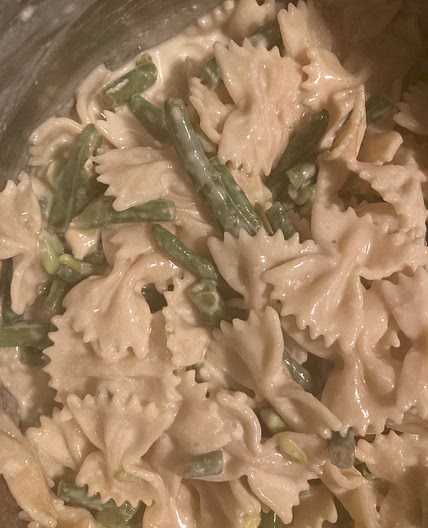 One Pot Creamy Lemon Chicken Pasta with Green Beans
