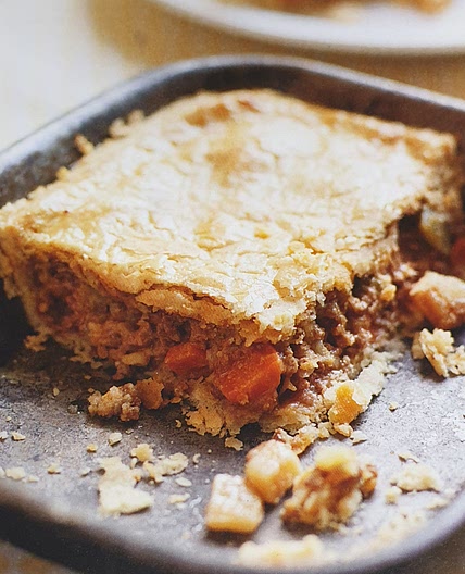 Northern meat & potato pie