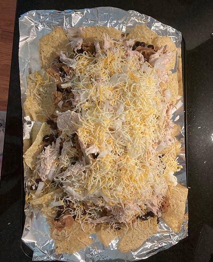 Nachos with too many toppings 