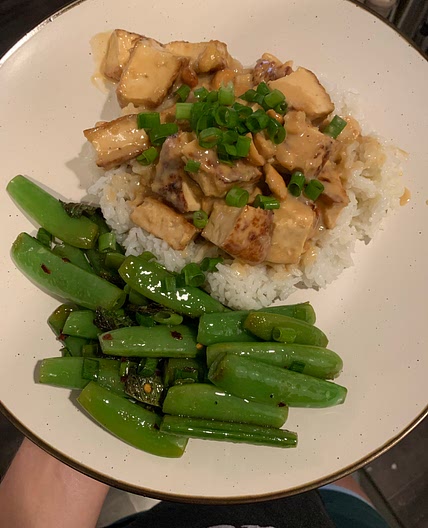 Crispy Tofu With Cashews and Blistered Snap Peas