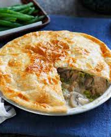 Chicken, leek and mushroom pie