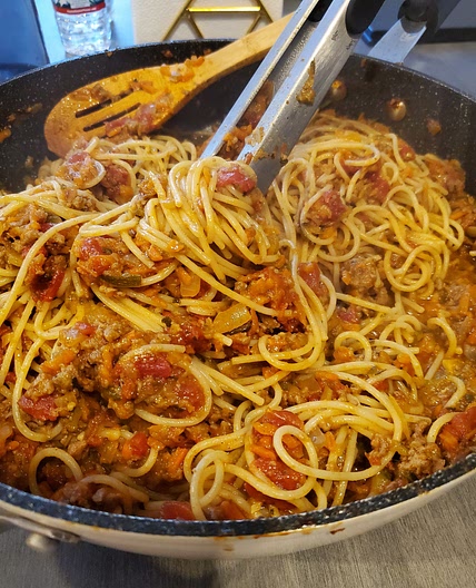 Spaghetti and impossible meat sauce