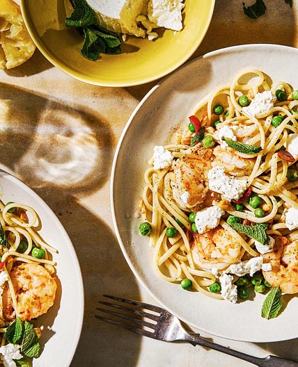 Linguine with prawns, peas, ricotta, chilli and mint recipe